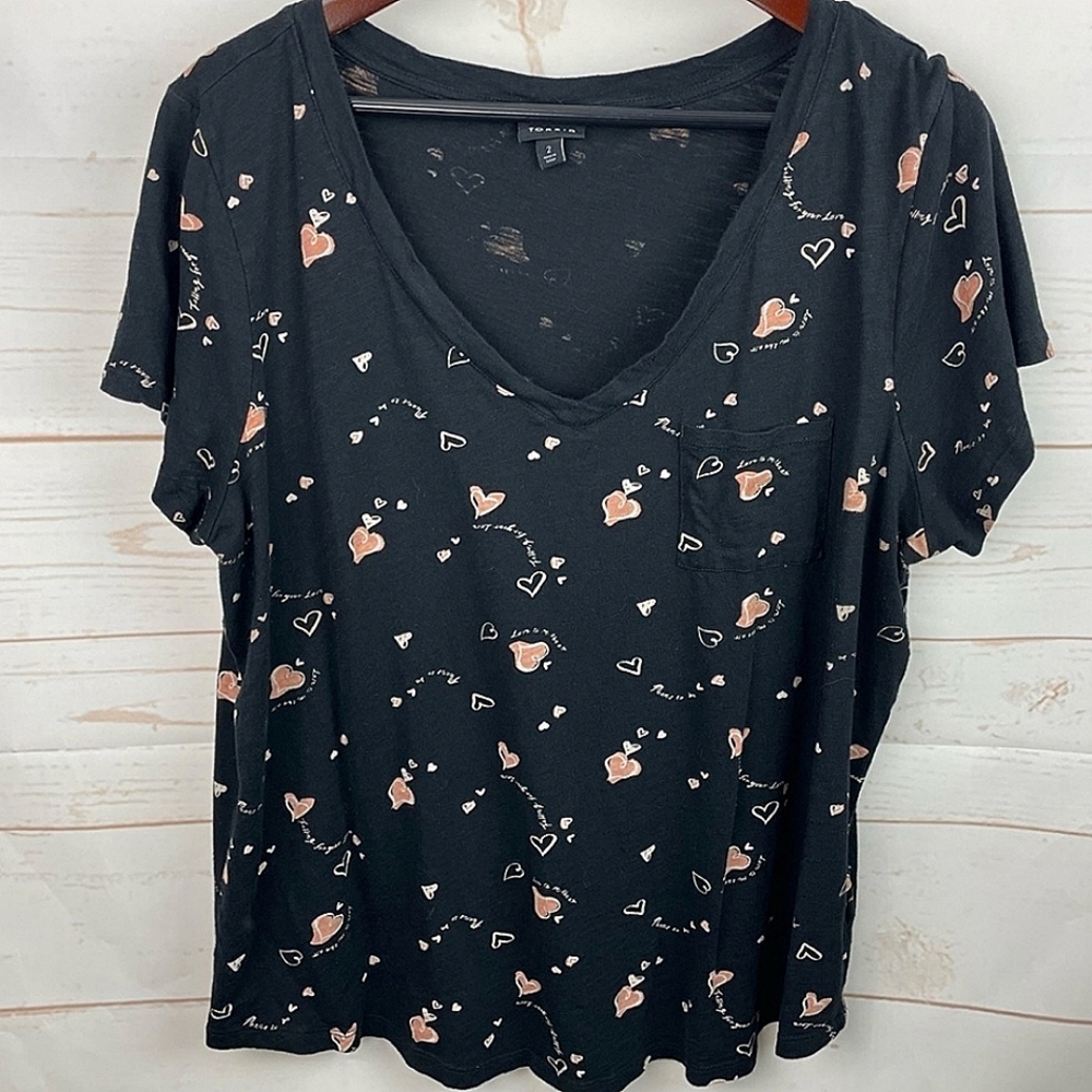 🌸Torrid, Plus, vneck heart soft tshirt - Picture 3 of 6